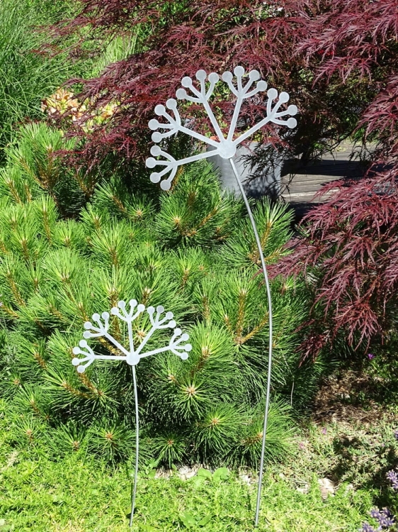 Ozdoby metalowe ogrodowe kwiat pietruszka