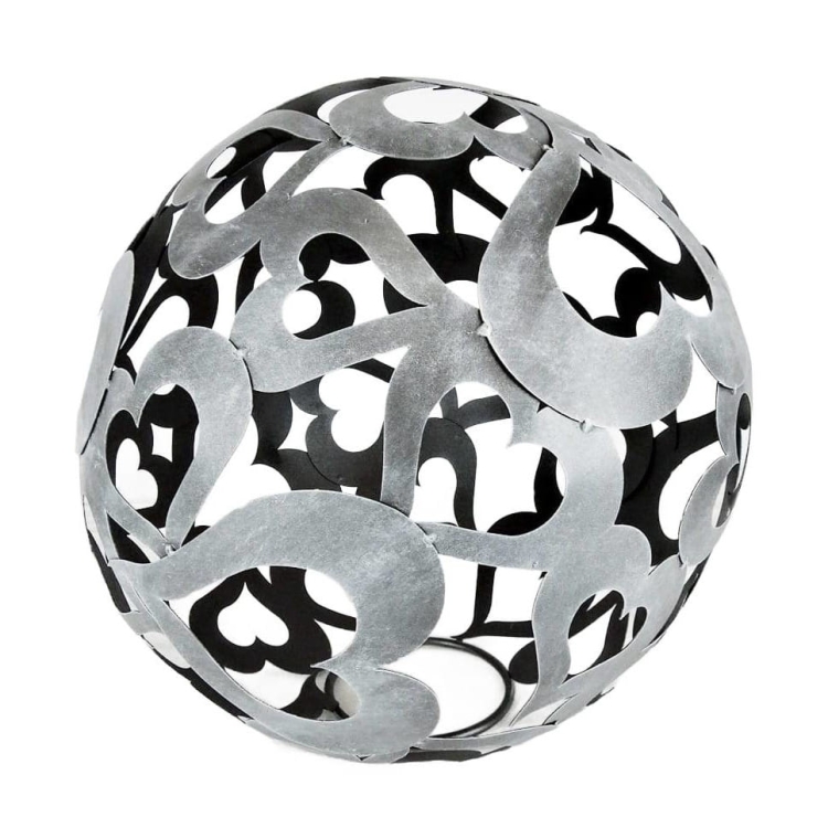 Dekoracyjna kula ogrodowa z metalu w kolorze antracytowym wykonana z serc, ozdoba do ogrodu