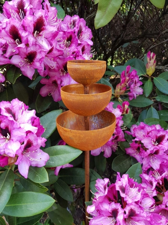 Poidełko ogrodowe z metalu