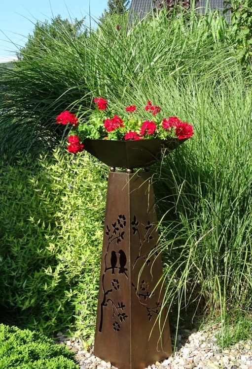 Metalowy podest do podświetlenia - dekoracyjny lampion do obsadzenia.JPG