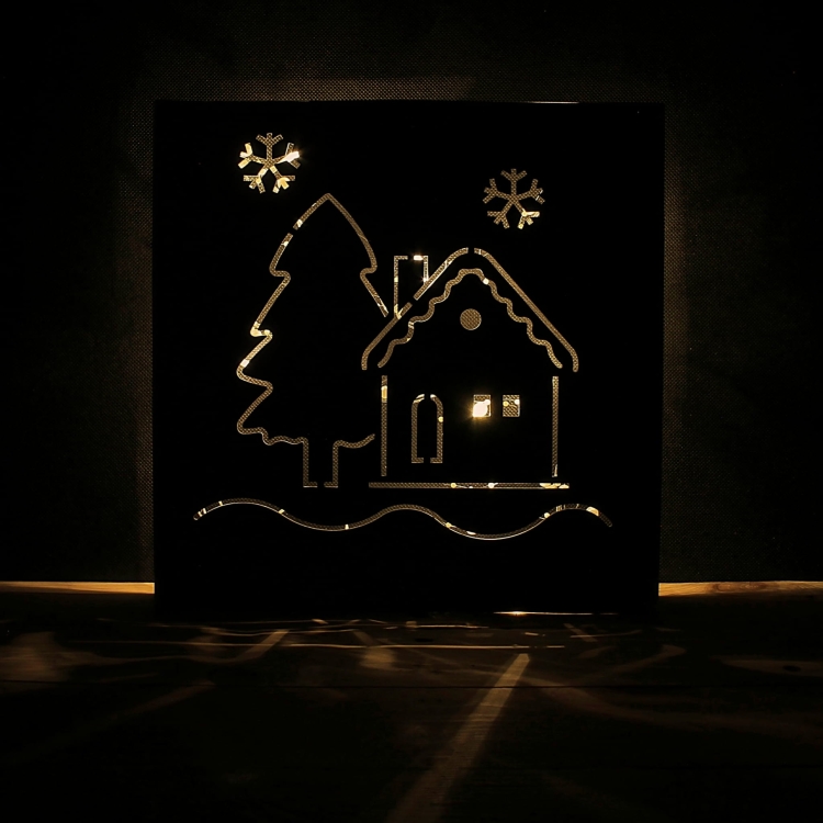 Metalowa świąteczna ozdoba ścienna - tabliczka Domek z choinką do podświetlenia w kolorze złotej rdzy