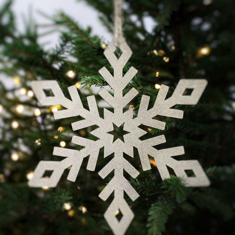 Metalowa Śnieżynka Nina do zawieszenia w kolorze złotej rdzy - zimowa biżuteria ogrodowa