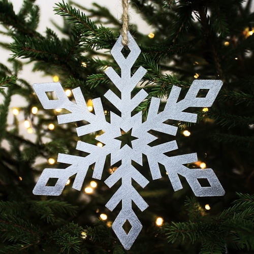 Metalowa Śnieżynka Nina do zawieszenia w kolorze antracytowym - zimowa biżuteria ogrodowa