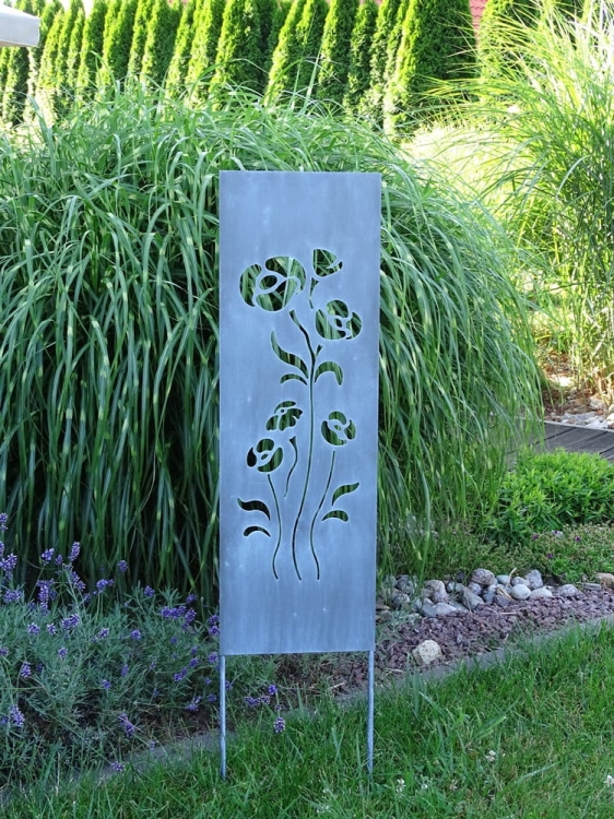 Szyld ogrodowy z motywem maków w kolorze antracytu - świetne dopełnienie Twojego ogrodu