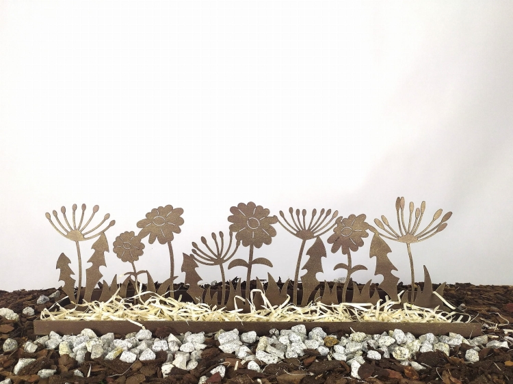 Ozdobna podstawka Łąka z kwiatami - Świecznik Efekt złotej rdzy.jpg