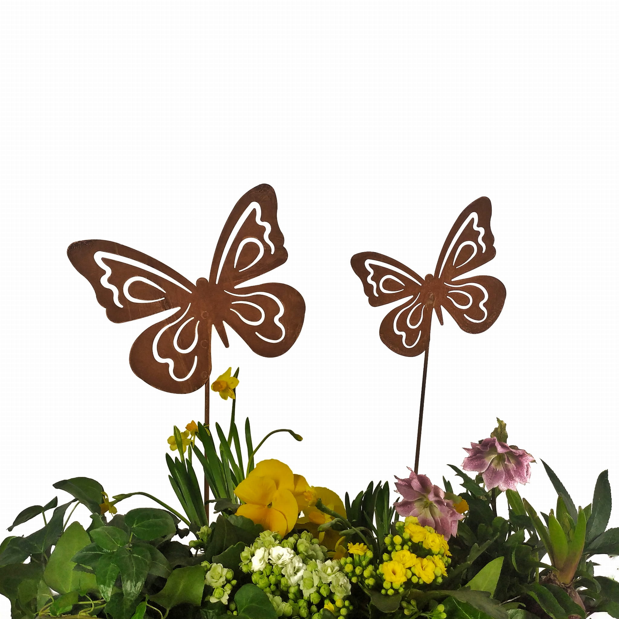Metalowe dekoracje ogrodowe w kształcie motyli z efektem rdzy na prętach - biżuteria ogrodowa